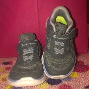 Gray and dusty blue champions in size 6.